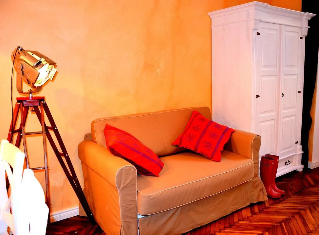 Silver Wolf Wood Apartment Krakow
